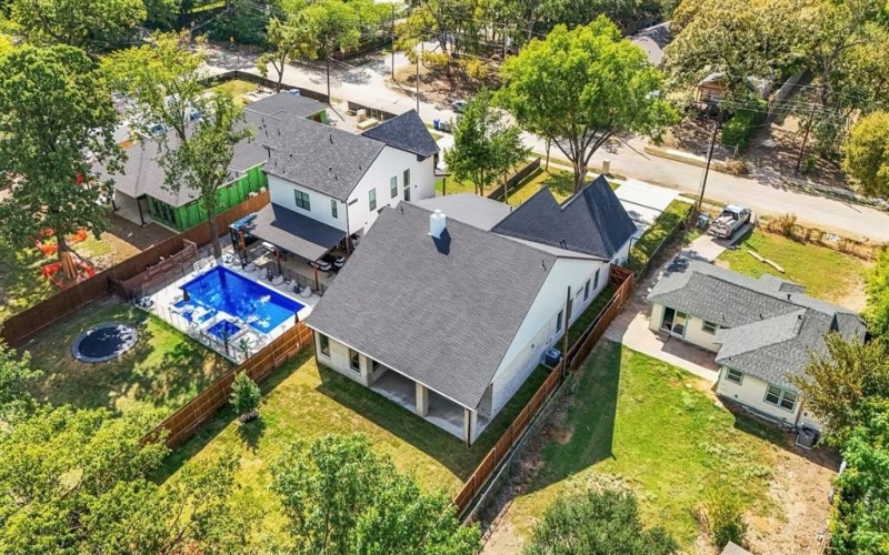 4016 Baker Avenue, Dallas, TX 75212, 4 Habitaciones Habitaciones , ,3 BañosBaños,Residential,En Venta,4016 Baker Avenue,0,21078423