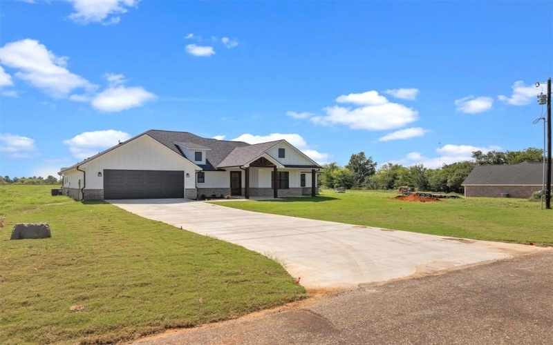 15662 County Road 436, Lindale, TX 75771, 4 Bedrooms Bedrooms, ,2 BathroomsBathrooms,Residential,For Sale,15662 County Road 436,0,21079421