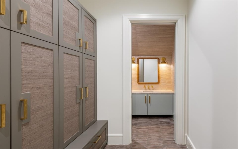 4104 Greenbrier Drive, University Park, TX 75225, 5 Habitaciones Habitaciones , ,6 BañosBaños,Residential,En Venta,4104 Greenbrier Drive,0,21079517
