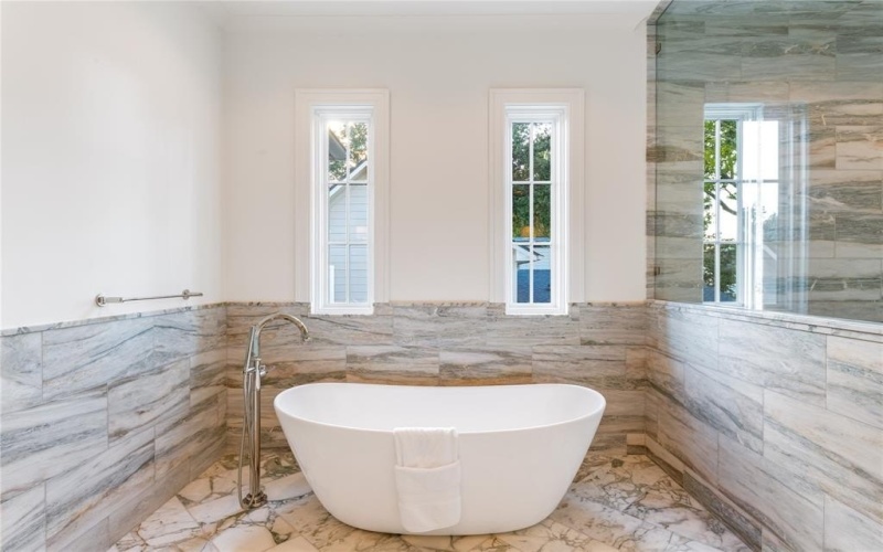 4104 Greenbrier Drive, University Park, TX 75225, 5 Habitaciones Habitaciones , ,6 BañosBaños,Residential,En Venta,4104 Greenbrier Drive,0,21079517