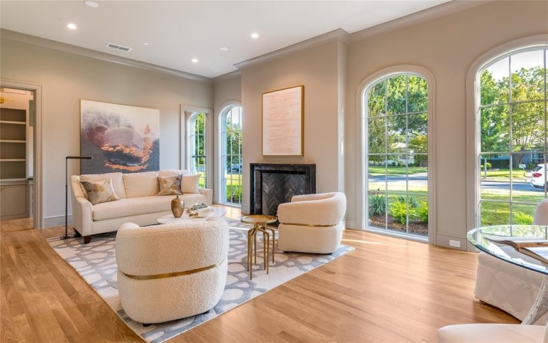 4104 Greenbrier Drive, University Park, TX 75225, 5 Habitaciones Habitaciones , ,6 BañosBaños,Residential,En Venta,4104 Greenbrier Drive,0,21079517