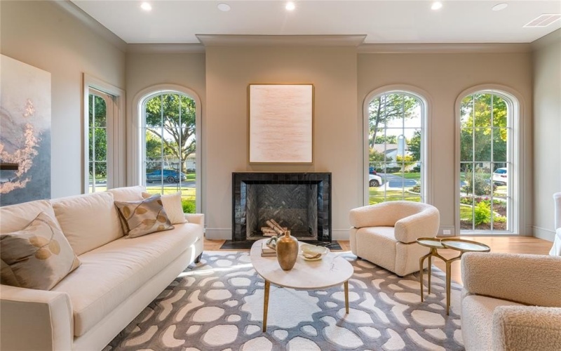 4104 Greenbrier Drive, University Park, TX 75225, 5 Habitaciones Habitaciones , ,6 BañosBaños,Residential,En Venta,4104 Greenbrier Drive,0,21079517