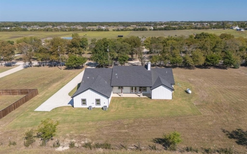 375 County Road 4925, Trenton, TX 75490, 4 Habitaciones Habitaciones , ,2 BañosBaños,Residential,En Venta,375 County Road 4925,0,21079523