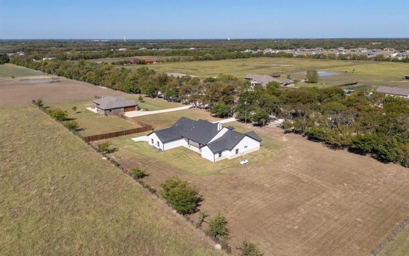 375 County Road 4925, Trenton, TX 75490, 4 Habitaciones Habitaciones , ,2 BañosBaños,Residential,En Venta,375 County Road 4925,0,21079523