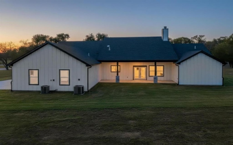 375 County Road 4925, Trenton, TX 75490, 4 Habitaciones Habitaciones , ,2 BañosBaños,Residential,En Venta,375 County Road 4925,0,21079523