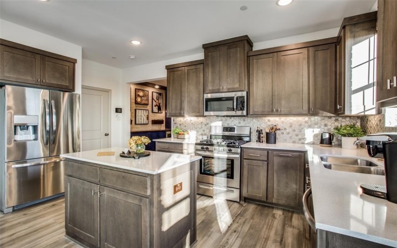 254 Harvest Way, Argyle, TX 76226, 3 Bedrooms Bedrooms, ,2 BathroomsBathrooms,Residential,For Sale,254 Harvest Way,0,21079560
