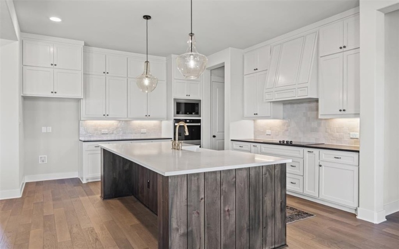 430 Olson Road, Waxahachie, TX 75167, 4 Bedrooms Bedrooms, ,3 BathroomsBathrooms,Residential,For Sale,430 Olson Road,0,21080009