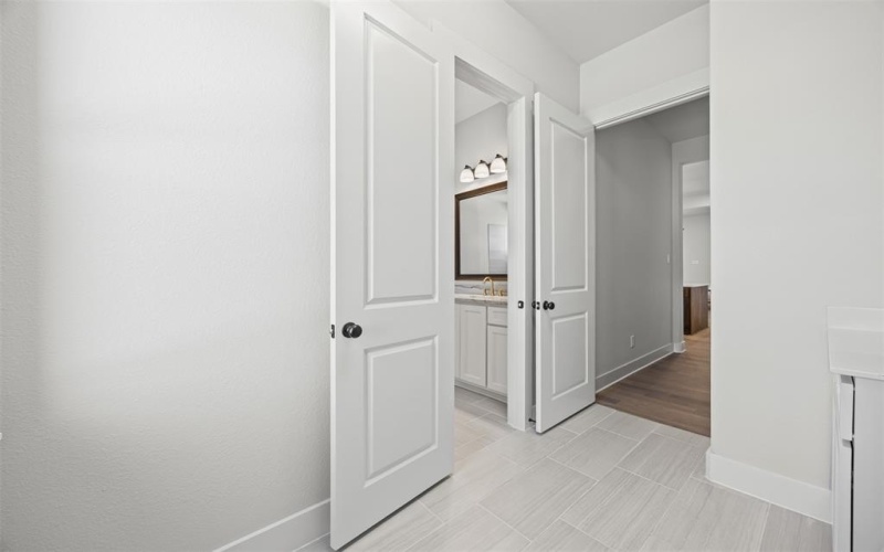 430 Olson Road, Waxahachie, TX 75167, 4 Bedrooms Bedrooms, ,3 BathroomsBathrooms,Residential,For Sale,430 Olson Road,0,21080009