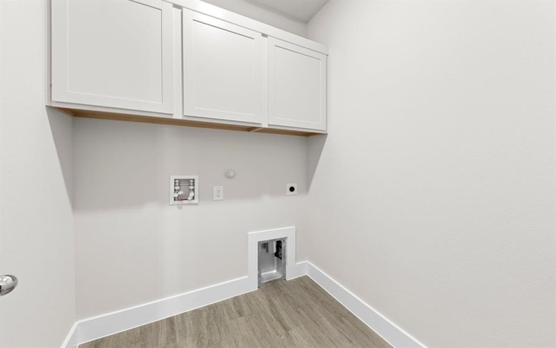 2372 Bell Way, Forney, TX 75126, 4 Bedrooms Bedrooms, ,2 BathroomsBathrooms,Residential,For Sale,2372 Bell Way,0,21080204