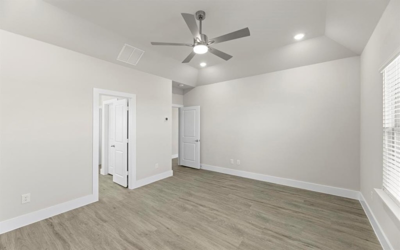 2372 Bell Way, Forney, TX 75126, 4 Bedrooms Bedrooms, ,2 BathroomsBathrooms,Residential,For Sale,2372 Bell Way,0,21080204