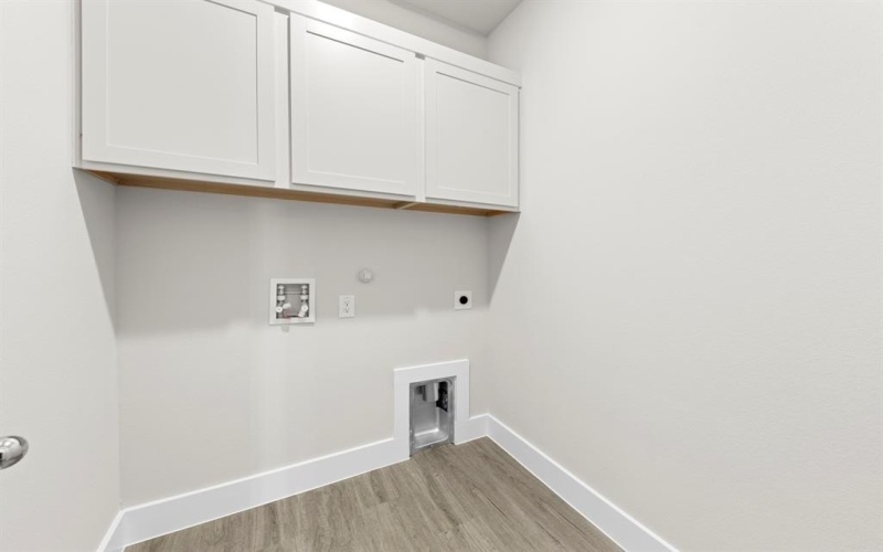 2372 Bell Way, Forney, TX 75126, 4 Bedrooms Bedrooms, ,2 BathroomsBathrooms,Residential,For Sale,2372 Bell Way,0,21080204