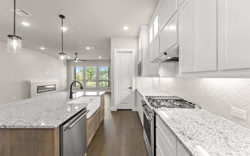 1840 Wittington Place, Farmers Branch, TX 75234, 3 Habitaciones Habitaciones , ,2 BañosBaños,Residential,En Venta,1840 Wittington Place,0,21080209