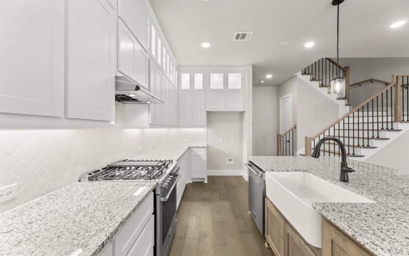 1840 Wittington Place, Farmers Branch, TX 75234, 3 Habitaciones Habitaciones , ,2 BañosBaños,Residential,En Venta,1840 Wittington Place,0,21080209