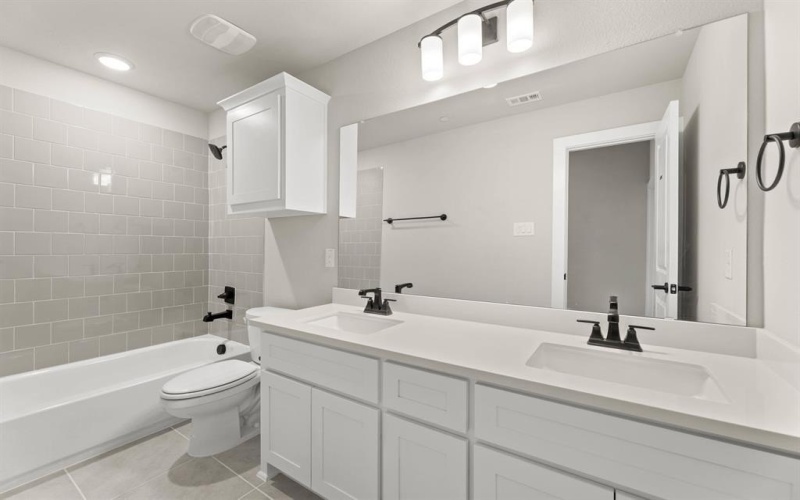 1840 Wittington Place, Farmers Branch, TX 75234, 3 Habitaciones Habitaciones , ,2 BañosBaños,Residential,En Venta,1840 Wittington Place,0,21080209