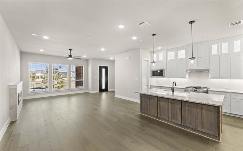 1840 Wittington Place, Farmers Branch, TX 75234, 3 Habitaciones Habitaciones , ,2 BañosBaños,Residential,En Venta,1840 Wittington Place,0,21080209