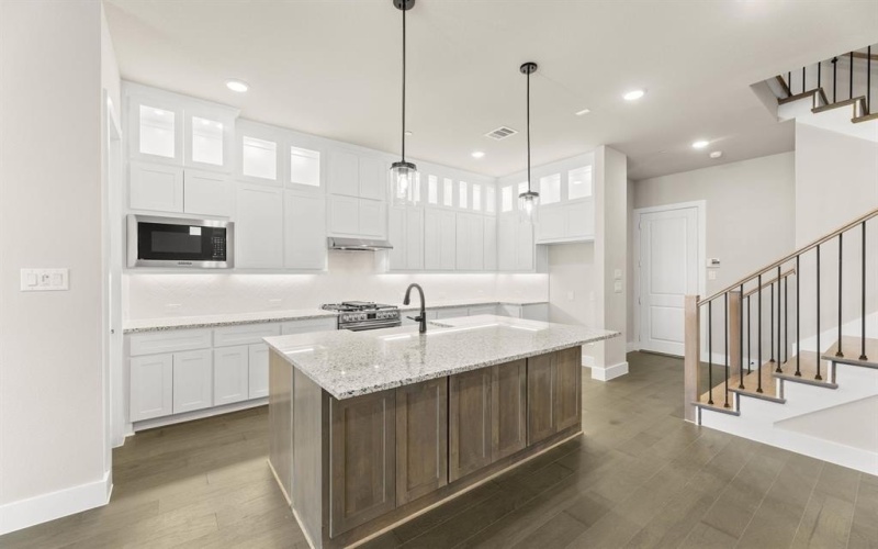 1840 Wittington Place, Farmers Branch, TX 75234, 3 Habitaciones Habitaciones , ,2 BañosBaños,Residential,En Venta,1840 Wittington Place,0,21080209