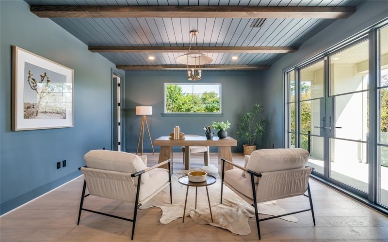 9233 E Lake Highlands Drive, Dallas, TX 75218, 5 Bedrooms Bedrooms, ,6 BathroomsBathrooms,Residential,For Sale,9233 E Lake Highlands Drive,0,21080332