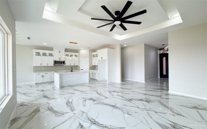 8104 50th Street, McAllen, TX 78504, 3 Bedrooms Bedrooms, ,2 BathroomsBathrooms,Residential,For Sale,8104 50th Street,461390