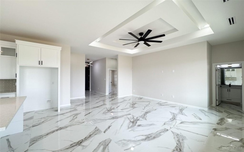 8104 50th Street, McAllen, TX 78504, 3 Bedrooms Bedrooms, ,2 BathroomsBathrooms,Residential,For Sale,8104 50th Street,461390