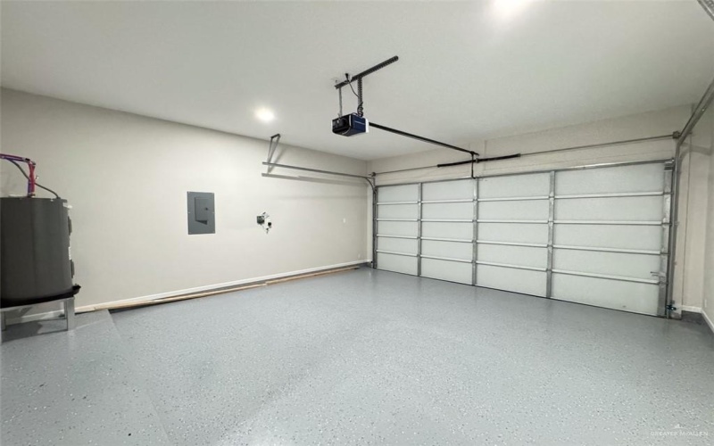 8104 50th Street, McAllen, TX 78504, 3 Bedrooms Bedrooms, ,2 BathroomsBathrooms,Residential,For Sale,8104 50th Street,461390