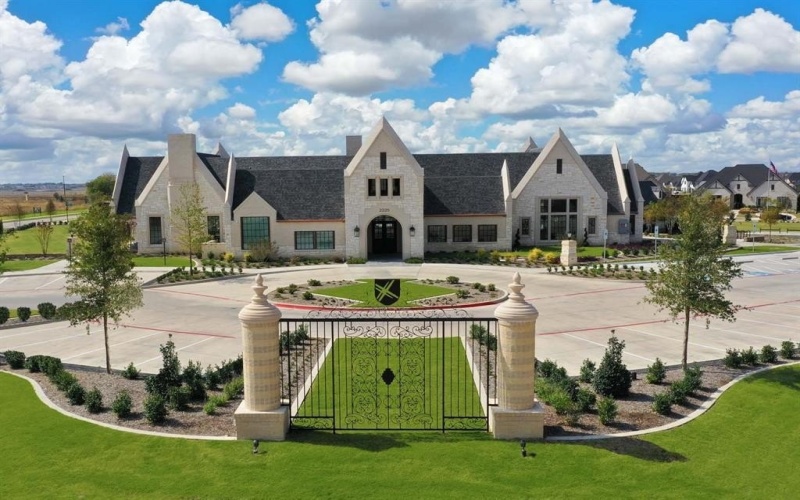 2637 Buckingham Lane, Celina, TX 75009, 5 Bedrooms Bedrooms, ,6 BathroomsBathrooms,Residential,For Sale,2637 Buckingham Lane,0,21080359