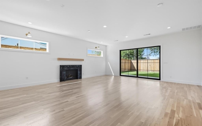 4525 Hopkins Avenue, Dallas, TX 75209, 3 Habitaciones Habitaciones , ,2 BañosBaños,Residential,En Venta,4525 Hopkins Avenue,0,21080460