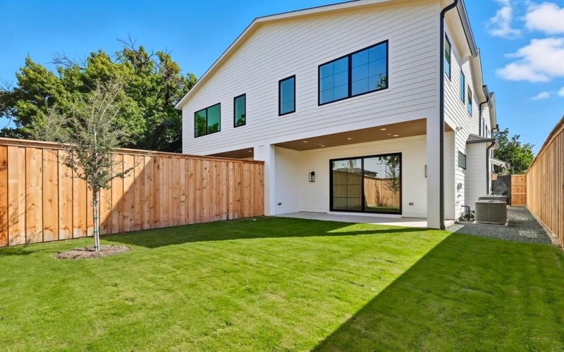4525 Hopkins Avenue, Dallas, TX 75209, 3 Habitaciones Habitaciones , ,2 BañosBaños,Residential,En Venta,4525 Hopkins Avenue,0,21080460