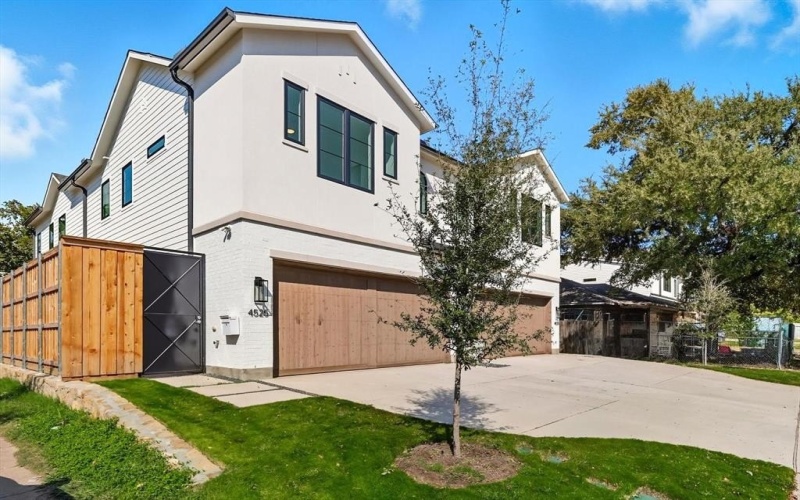 4525 Hopkins Avenue, Dallas, TX 75209, 3 Habitaciones Habitaciones , ,2 BañosBaños,Residential,En Venta,4525 Hopkins Avenue,0,21080460