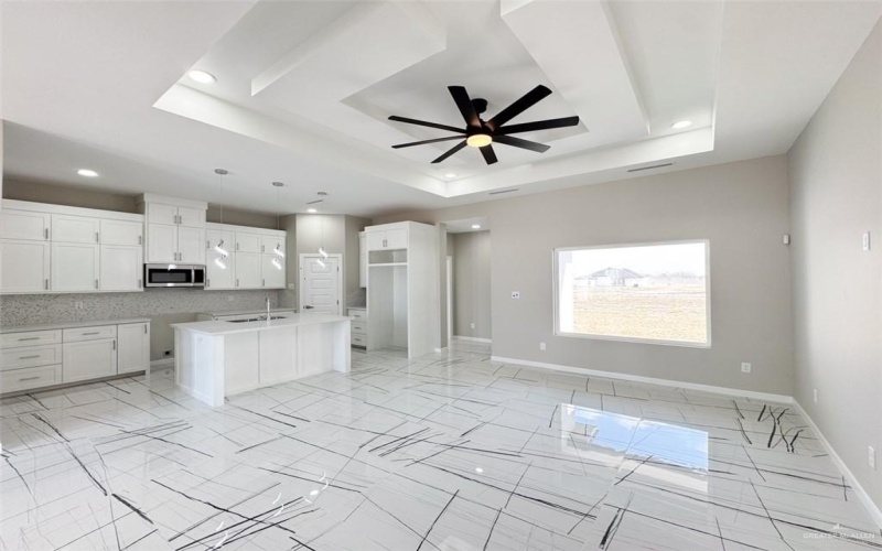 8100 50th Street, McAllen, TX 78504, 3 Bedrooms Bedrooms, ,2 BathroomsBathrooms,Residential,For Sale,8100 50th Street,461398