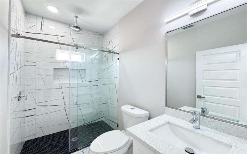 8100 50th Street, McAllen, TX 78504, 3 Bedrooms Bedrooms, ,2 BathroomsBathrooms,Residential,For Sale,8100 50th Street,461398