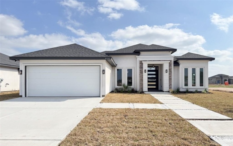 8100 50th Street, McAllen, TX 78504, 3 Bedrooms Bedrooms, ,2 BathroomsBathrooms,Residential,For Sale,8100 50th Street,461398