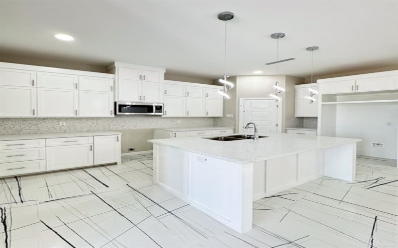 8100 50th Street, McAllen, TX 78504, 3 Bedrooms Bedrooms, ,2 BathroomsBathrooms,Residential,For Sale,8100 50th Street,461398
