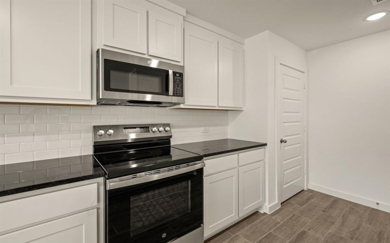 813 Haynie Drive, Runaway Bay, TX 76426, 3 Bedrooms Bedrooms, ,2 BathroomsBathrooms,Residential,For Sale,813 Haynie Drive,0,21080478