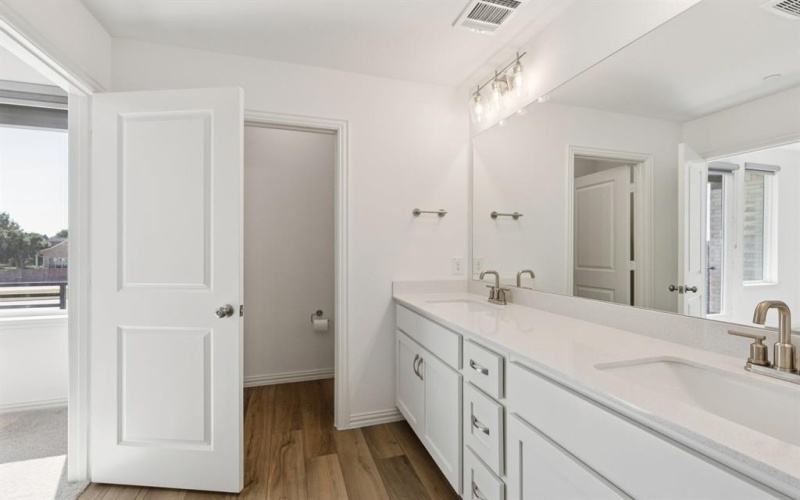 1250 Daybreak Drive, Allen, TX 75013, 3 Bedrooms Bedrooms, ,3 BathroomsBathrooms,Residential,For Sale,1250 Daybreak Drive,0,21080529