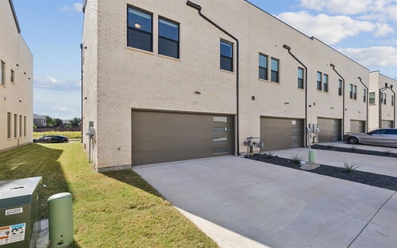 1250 Daybreak Drive, Allen, TX 75013, 3 Bedrooms Bedrooms, ,3 BathroomsBathrooms,Residential,For Sale,1250 Daybreak Drive,0,21080529