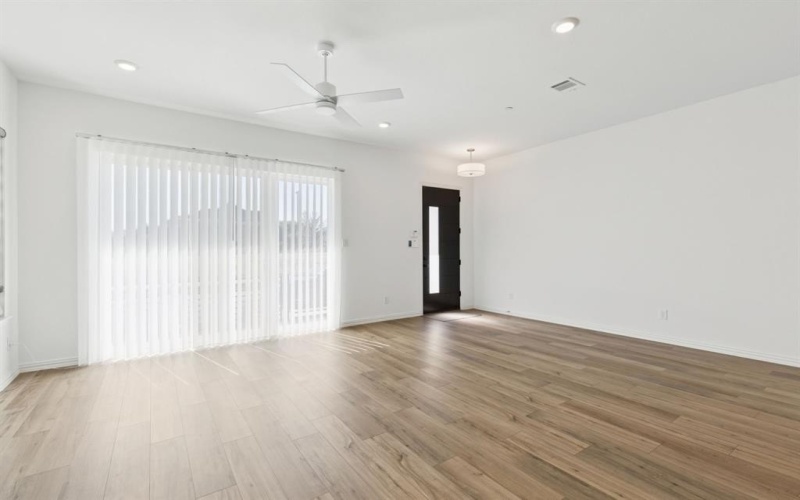 1250 Daybreak Drive, Allen, TX 75013, 3 Bedrooms Bedrooms, ,3 BathroomsBathrooms,Residential,For Sale,1250 Daybreak Drive,0,21080529