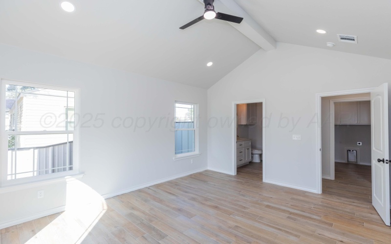 3809 NE 10TH Avenue, Amarillo, TX 79107-7110, 3 Bedrooms Bedrooms, ,1 BathroomBathrooms,Residential,For Sale,3809 NE 10TH Avenue,0,25-8583