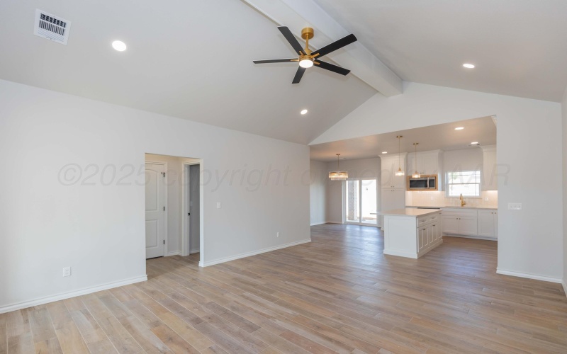 3809 NE 10TH Avenue, Amarillo, TX 79107-7110, 3 Bedrooms Bedrooms, ,1 BathroomBathrooms,Residential,For Sale,3809 NE 10TH Avenue,0,25-8583