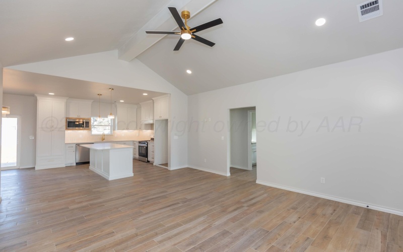 3809 NE 10TH Avenue, Amarillo, TX 79107-7110, 3 Bedrooms Bedrooms, ,1 BathroomBathrooms,Residential,For Sale,3809 NE 10TH Avenue,0,25-8583
