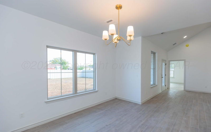3811 NE 10TH Avenue, Amarillo, TX 79107-7110, 3 Bedrooms Bedrooms, ,2 BathroomsBathrooms,Residential,For Sale,3811 NE 10TH Avenue,0,25-8587