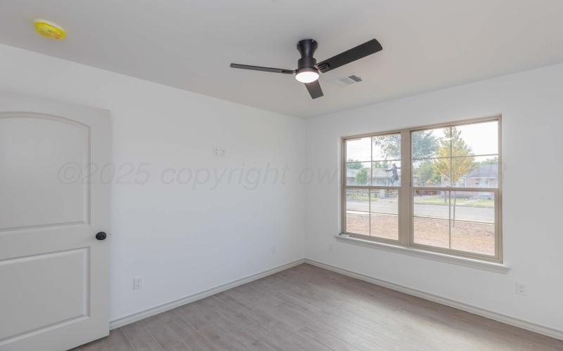 3811 NE 10TH Avenue, Amarillo, TX 79107-7110, 3 Bedrooms Bedrooms, ,2 BathroomsBathrooms,Residential,For Sale,3811 NE 10TH Avenue,0,25-8587