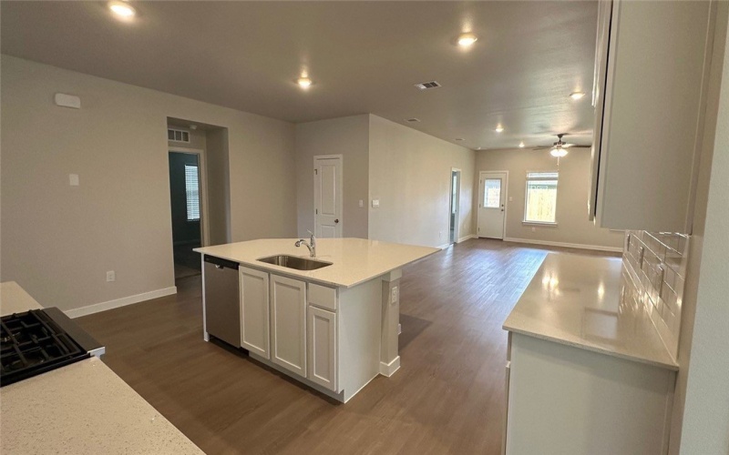 7210 Cattlemen Drive, Corpus Christi, TX 78414, 4 Bedrooms Bedrooms, ,2 BathroomsBathrooms,Residential,For Sale,7210 Cattlemen Drive,0,466056
