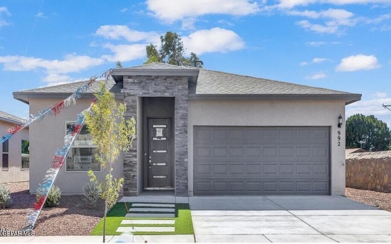 14820 SAM GARCIA Avenue, El Paso, TX 79938, 3 Bedrooms Bedrooms, ,2 BathroomsBathrooms,Residential,For Sale,14820 SAM GARCIA Avenue,0,931686