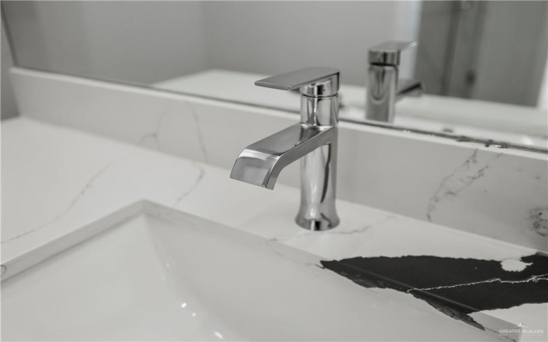 12713 37th Lane, McAllen, TX 78504, 3 Habitaciones Habitaciones , ,2 BañosBaños,Residential,En Venta,12713 37th Lane,0,482864