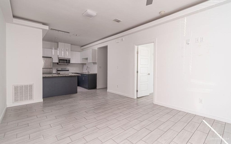 901 E Yuma Avenue #1902, McAllen, TX 78504, 2 Habitaciones Habitaciones , ,2 BañosBaños,Residential,En Venta,901 E Yuma Avenue,0,482870