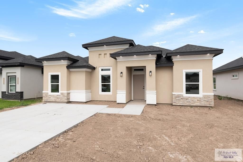 6069 DAKOTA ROSE CIR, BROWNSVILLE, TX 78521, 4 Bedrooms Bedrooms, ,2 BathroomsBathrooms,Residential,For Sale,6069 DAKOTA ROSE CIR,0,29769123