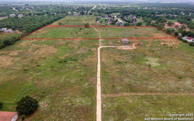 Borregas, Elmendorf, TX 78112, 4 Bedrooms Bedrooms, ,2 BathroomsBathrooms,Residential,For Sale,Borregas,0,1913479
