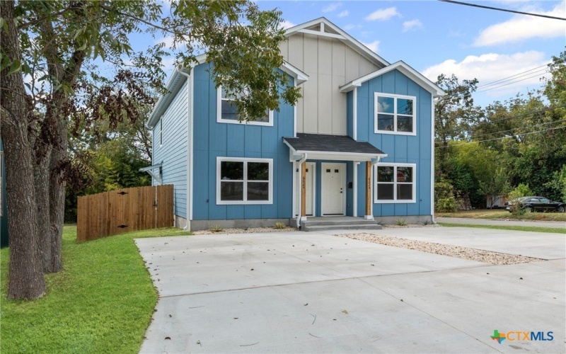 602 S 18th Street #A & B, Temple, TX 76504, 6 Bedrooms Bedrooms, ,Residential,For Sale,602 S 18th Street,0,594842