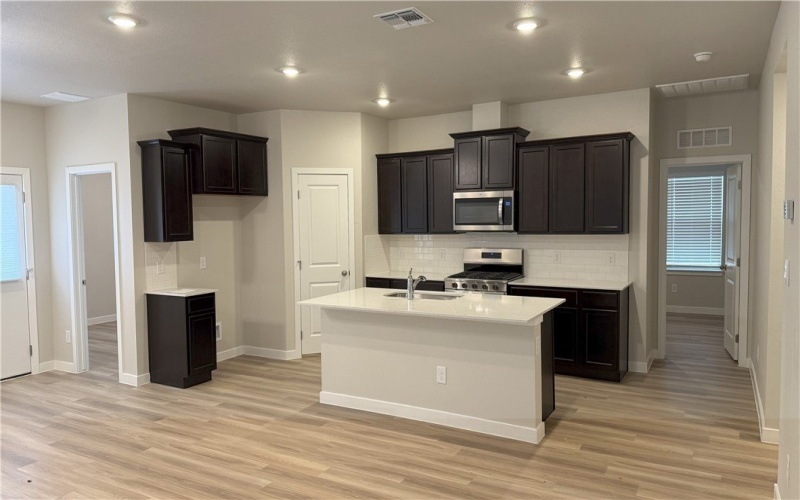 1329 Remys Street, Corpus Christi, TX 78415, 3 Bedrooms Bedrooms, ,2 BathroomsBathrooms,Residential,For Sale,1329 Remys Street,0,466114