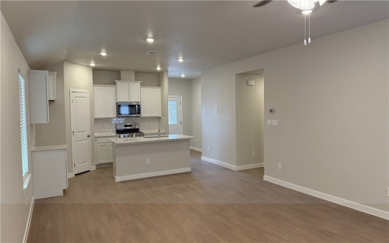 1326 Remys Street, Corpus Christi, TX 78415, 4 Bedrooms Bedrooms, ,2 BathroomsBathrooms,Residential,For Sale,1326 Remys Street,0,466121